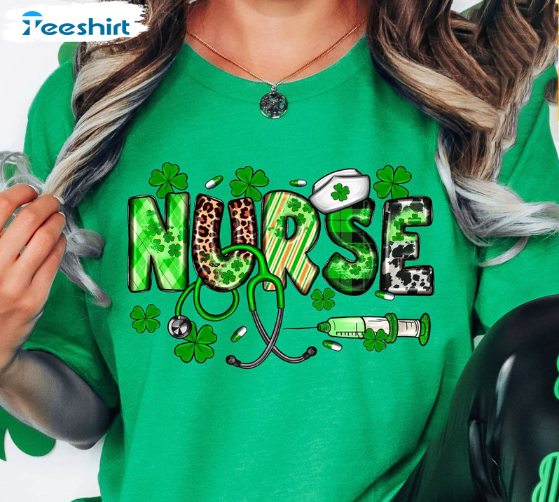 St Patricks Nurse Leopard Shamrock Shirt , Lucky Irish Sweatshirt Unisex Hoodie