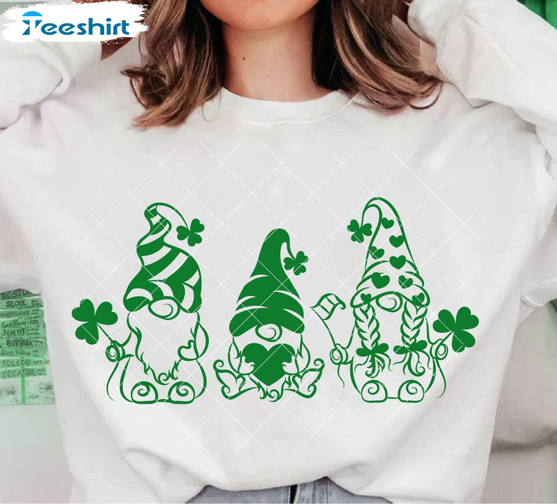 St Patricks Gnomes Funny Shirt, Lucky Gnome Irish Unisex T-shirt Short Sleeve