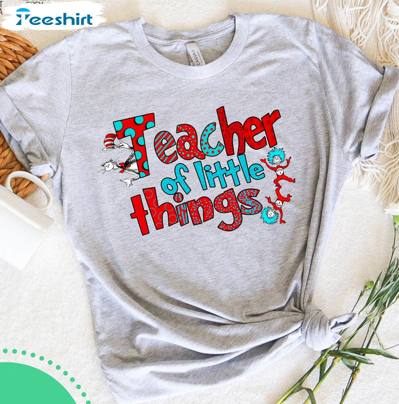 Teacher Of Wild Things Cute Shirt, Trendy Teacher Short Sleeve Crewneck