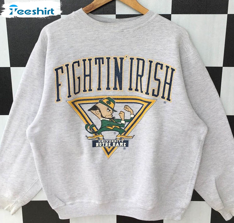 Vintage University Of Notre Dame Shirt, Trendy Notre Dame Fighting Irish Unisex T-shirt Short Sleeve