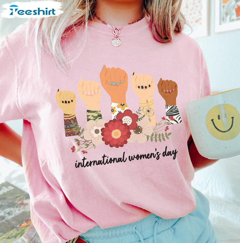 International Women's Day 2023 Shirt, Vintage History Month Unisex T-shirt Long Sleeve