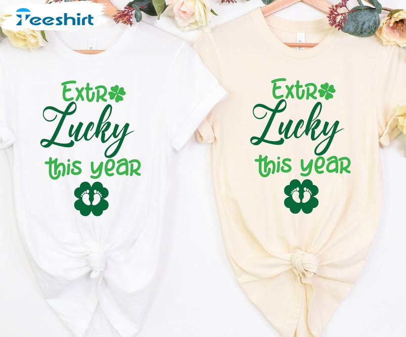 Extra Lucky This Year Trendy Shirt, Vintage St Patricks Day Pregnancy Announcement Unisex Hoodie Long Sleeve