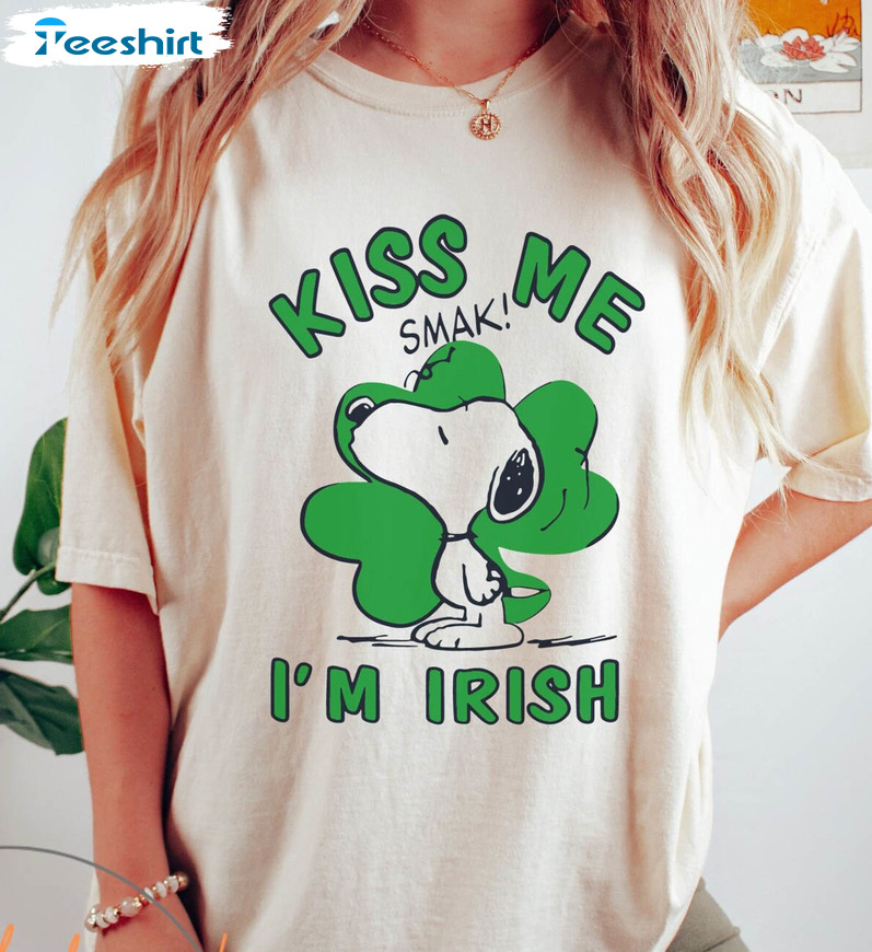 Kiss Me I'm Irish Shirt, Snoopy St Patricks Day Long Sleeve Unisex T-shirt