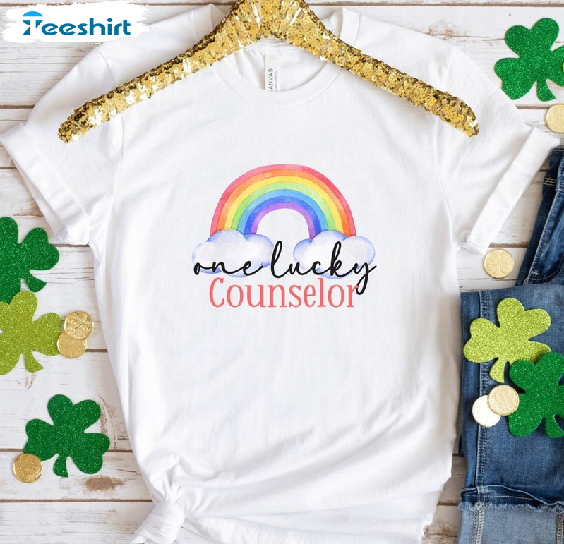 One Lucky Counselor St Patricks Day Shirt, Trendy Lucky Rainbow Counselor Tee Tops Unisex Hoodie