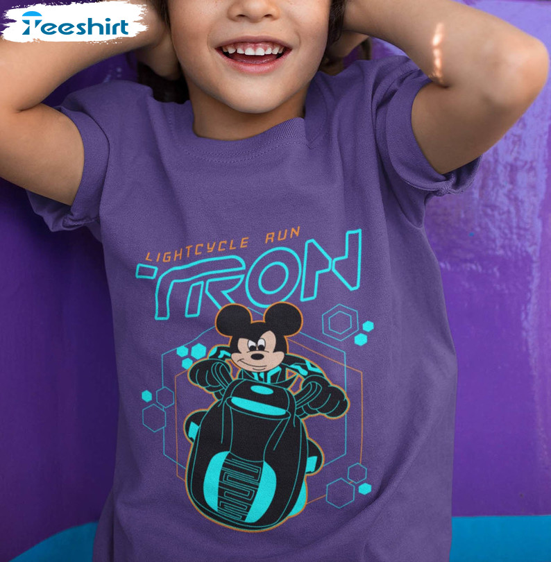 Disney Tron Lightcylce Run Ride Trendy Shirt, Funny Disneyland Tron Lightcylce Run Long Sleeve Unisex T-shirt