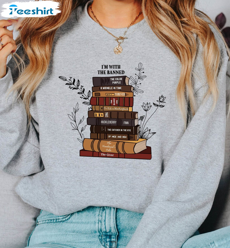 Vintage I'm With The Banned Shirt, Reading Books Unisex T-shirt Long Sleeve