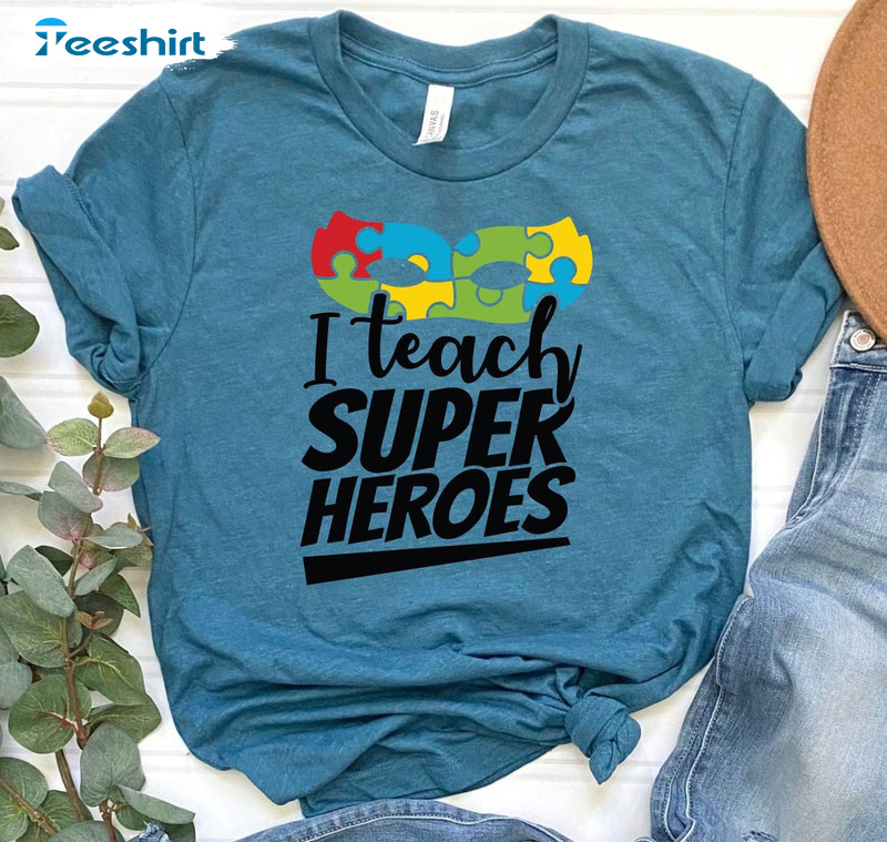 I Teach Super Heroes Autism Shirt, Vintage Autism Puzzle Long Sleeve Hoodie