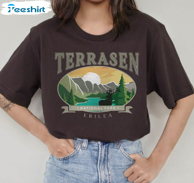 Throne Of Glass Terrasen National Park Trendy Shirt, Galathynius Celaena Sardothien Rowan Tee Tops Unisex T-shirt