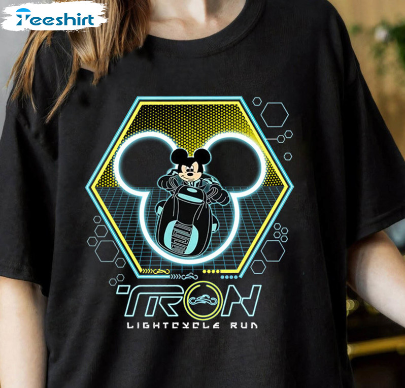 Disney Tron Lightcylce Run Ride Trendy Shirt, Mickey Tron Bike Disney Trip Crewneck Unisex Hoodie