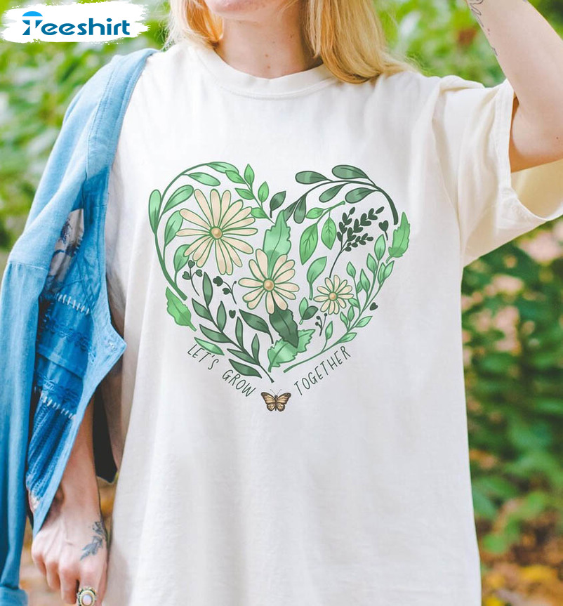 Earth Day Vintage Shirt, Nature Lover Earth Day Short Sleeve Sweatshirt