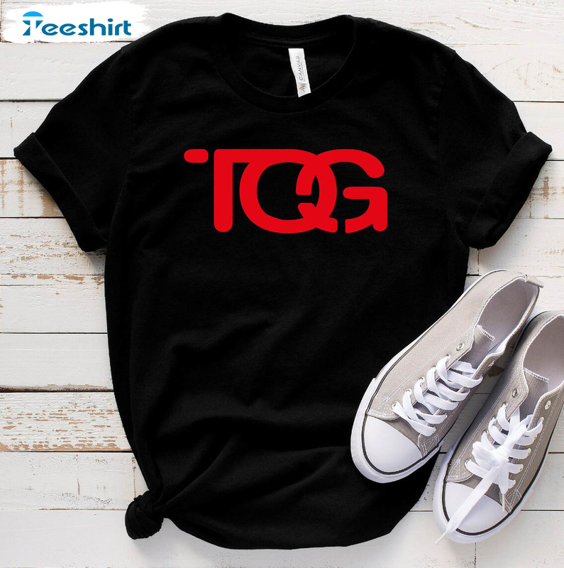 Te Quedo Grande Trendy Shirt, Shakira Feat Karol G Sweatshirt Short Sleeve