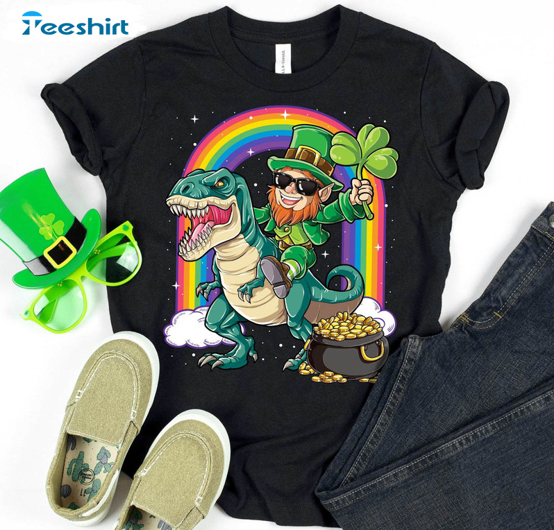 Leprechaun Dinosaur T Rex Shirt , St Patricks Day Crewneck Short Sleeve