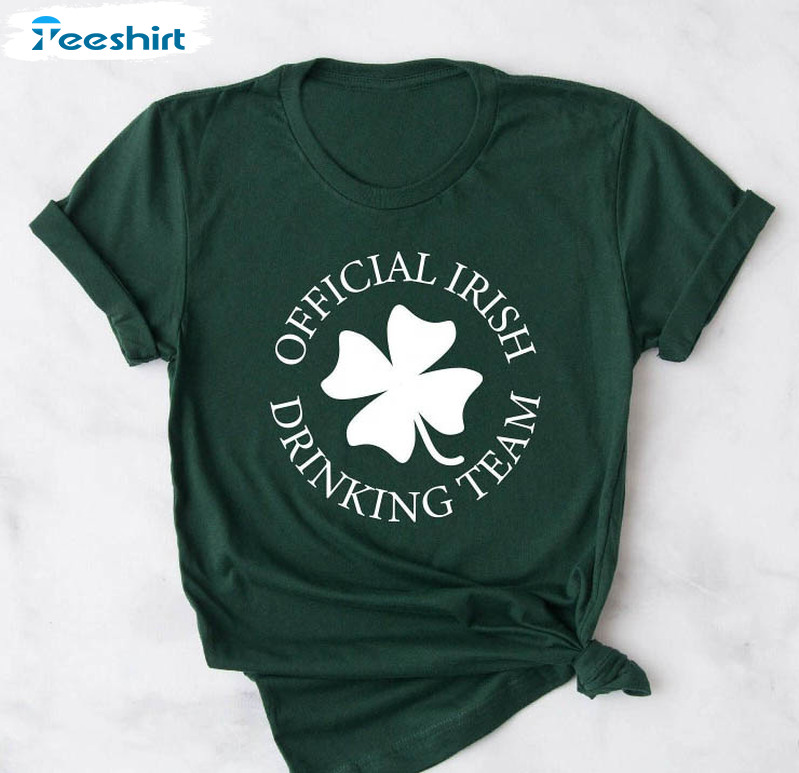 St Patricks Day Cute Shirt, Vintage Irish Drinking Team Unisex T-shirt Crewneck