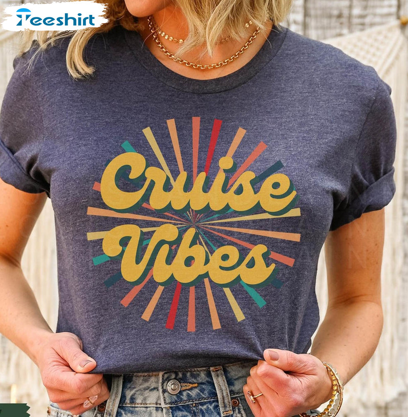 Cruise Vibes Trendy Shirt, Summer Vacation Group Unisex Hoodie Long Sleeve