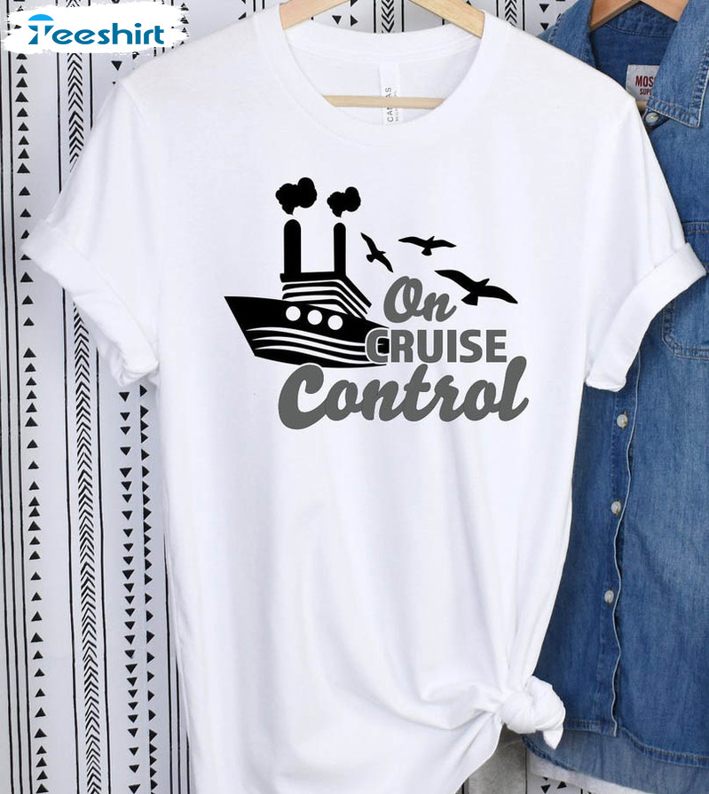 On Cruise Control Shirt, 2023 Cruise Vacation Long Sleeve Unisex Hoodie