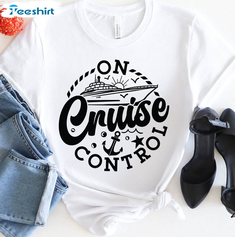 On Cruise Control Trendy Shirt, Cruise Vacation Summer Boat Trip Long Sleeve Hoodie