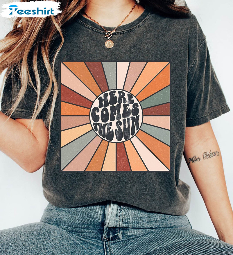 Here Comes The Sun Vintage Shirt, Travel Beach Retro Sweatshirt Short Sleeve