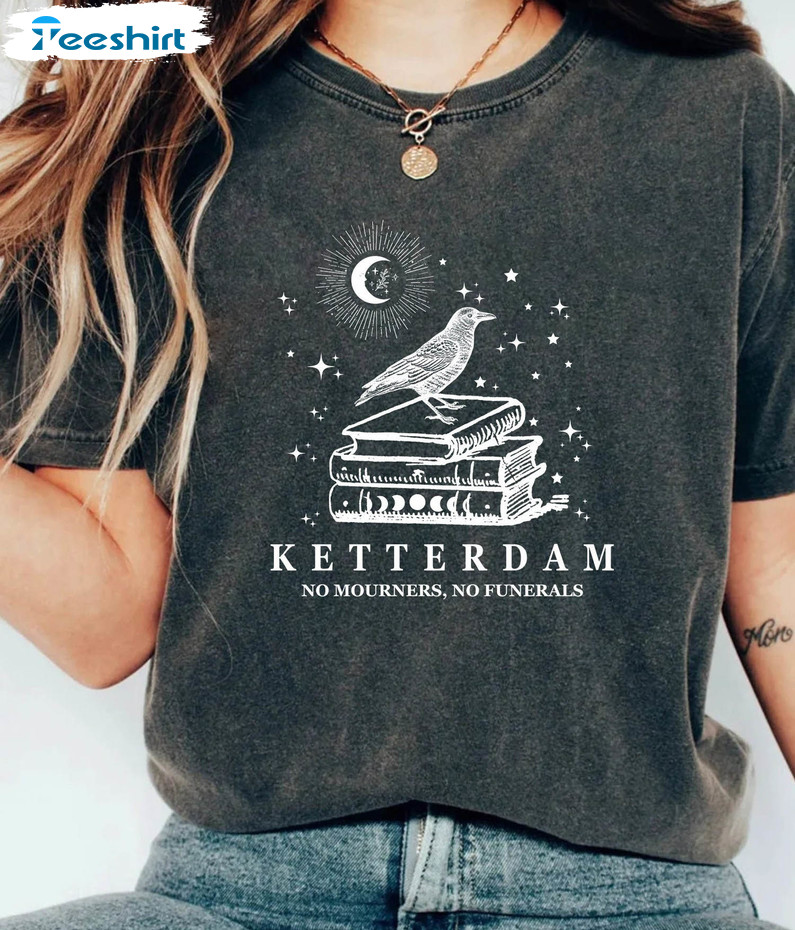 Ketterdam Crow Club Shirt, Vintage Six Of Crows Unisex T-shirt Crewneck