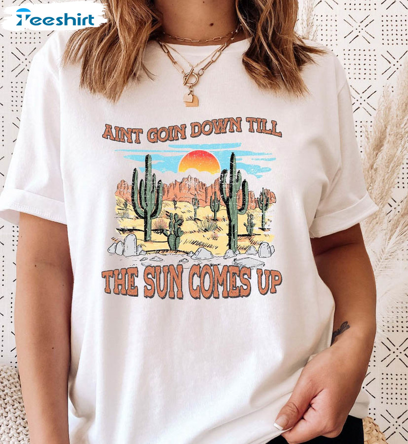 Ain't Going Down Till The Sun Comes Up Shirt, Gath Brooks Concert Short Sleeve Crewneck