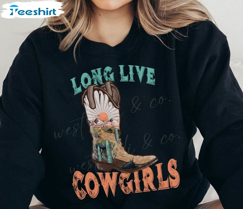 Country Music Shirt, Long Live Cowgirls Retro Sweater Short Sleeve