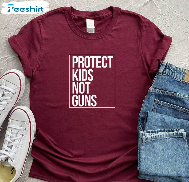 Protect Kids Not Guns Vintage Shirt, Gun Reform Anti Gun Unisex Hoodie Short Sleeve