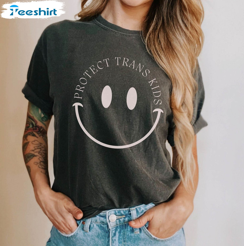 Protect Trans Kids Cute Shirt, Lgbt Smile Face Unisex T-shirt Unisex Hoodie