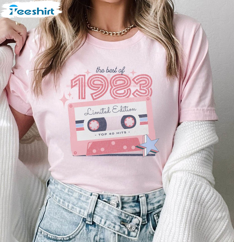 40th Birthday Funny Shirt, Retro 1983 Birthday Crewneck Unisex T-shirt