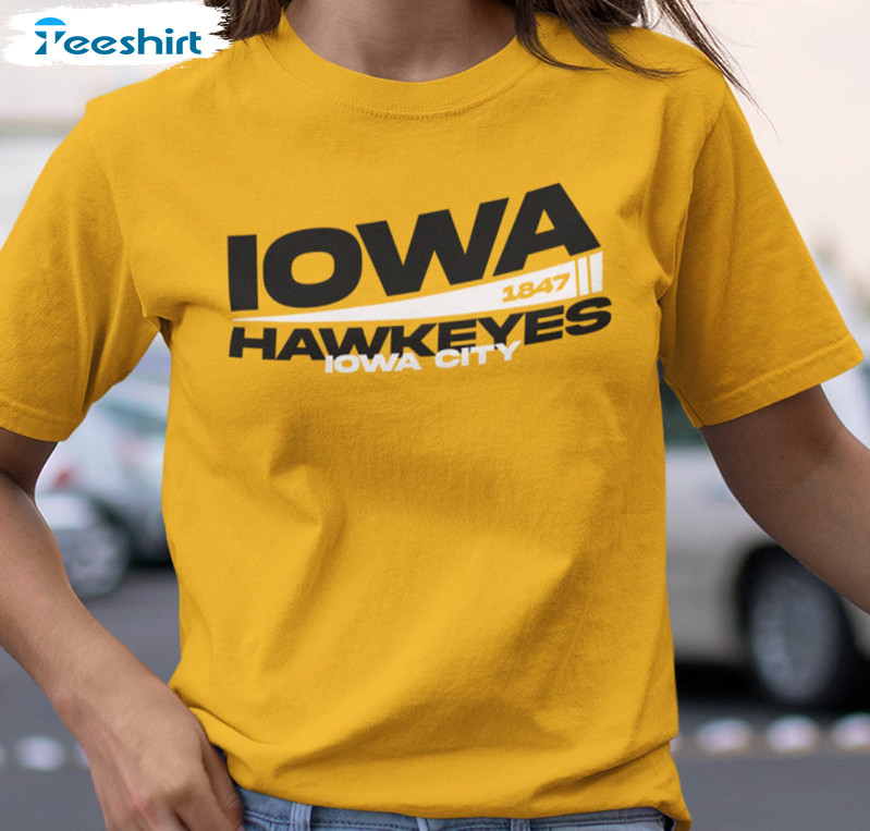 Iowa Hawkeyes Shirt, Ed Hawkeyes University Crewneck Unisex T-shirt