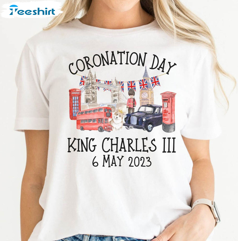 King Charles Iii Coronation Shirt, Coronation Souvenir Family Matching Unisex Hoodie Crewneck