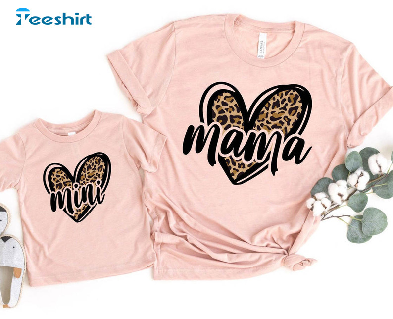 Mama Leopard Shirt, Leopard Mini Unisex T-shirt Short Sleeve