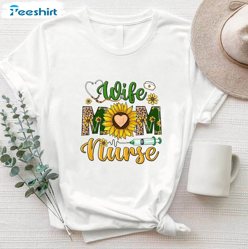 Sunflower Mom Nurse Shirt, Nursing Unisex Hoodie Short Sleeve