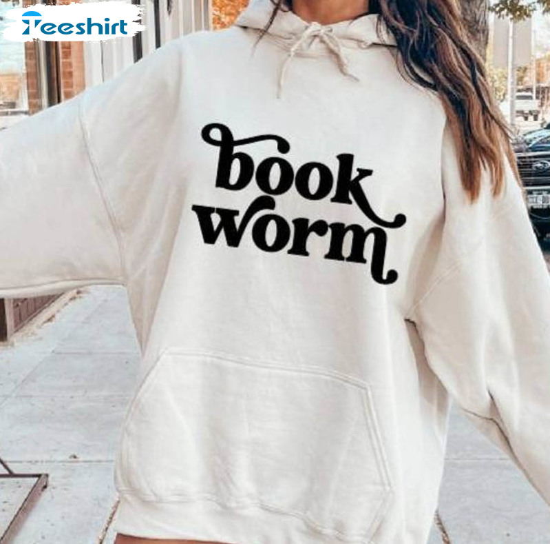 Bookworm Vinatge Shirt, Book Lover Crewneck Unisex T-shirt