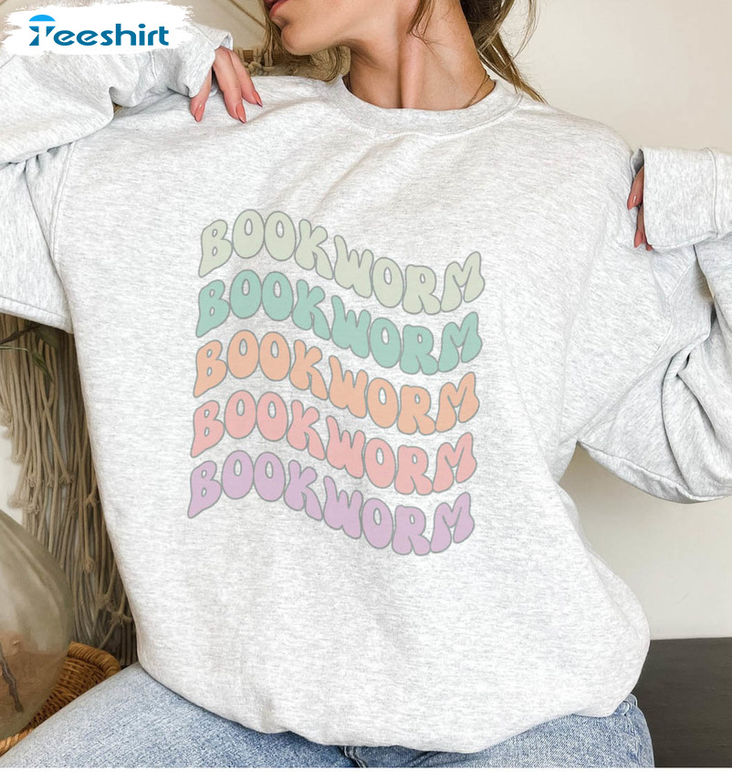 Retro Bookworm Sweatshirt, Preppy Book Lover Unisex T-shirt Crewneck