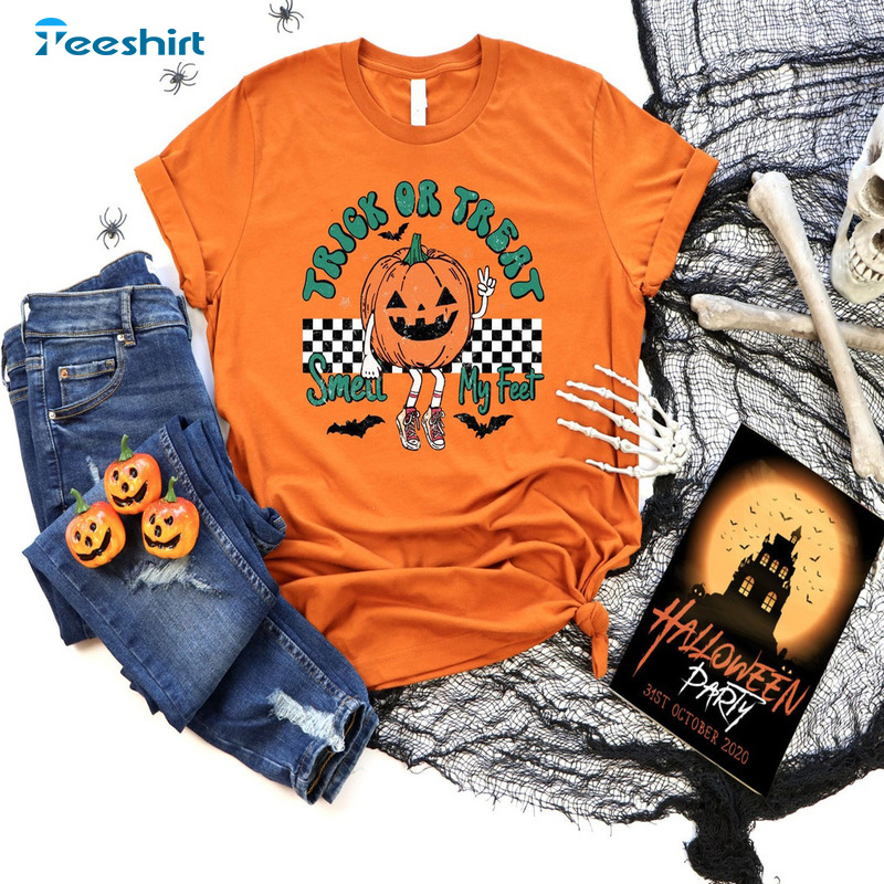 Trick Or Treat T Shirt - Halloween Funny Pumpkin And Bat Shirt Fashion Design For All People