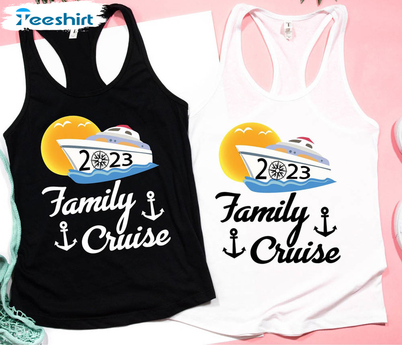 Family Cruise 2023 Shirt, Camping Hiking Cute Crewneck Unisex T-shirt