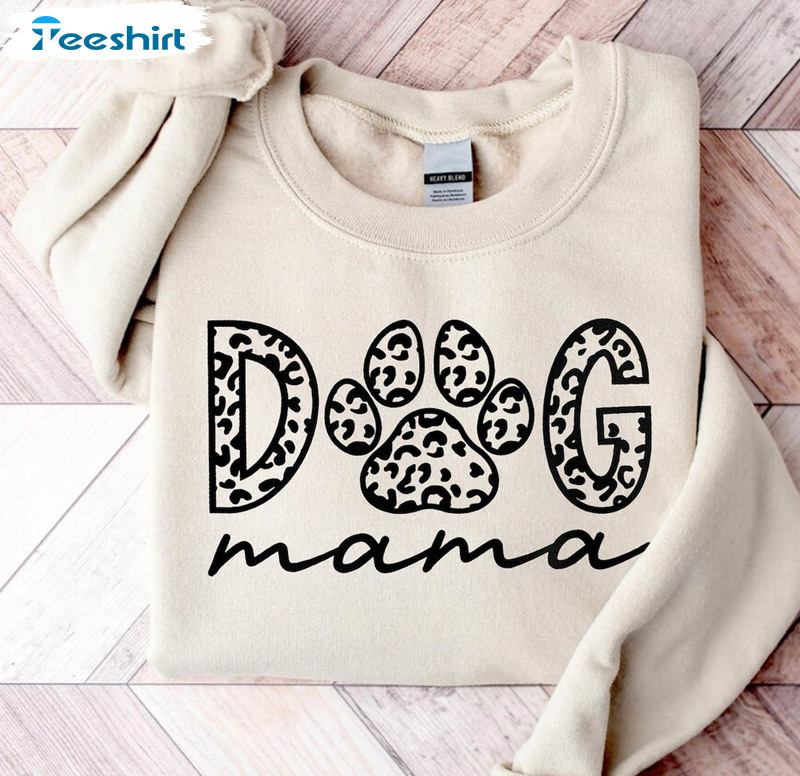 Dog Mama Leopard Shirt, Dog Mom Cute Sweatshirt Unisex Hoodie