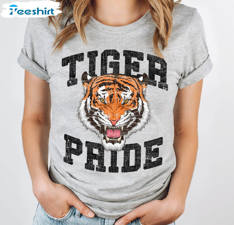 Tiger Pride Trendy Shirt, Tiger Mom Go Tigers Unisex T-shirt Crewneck