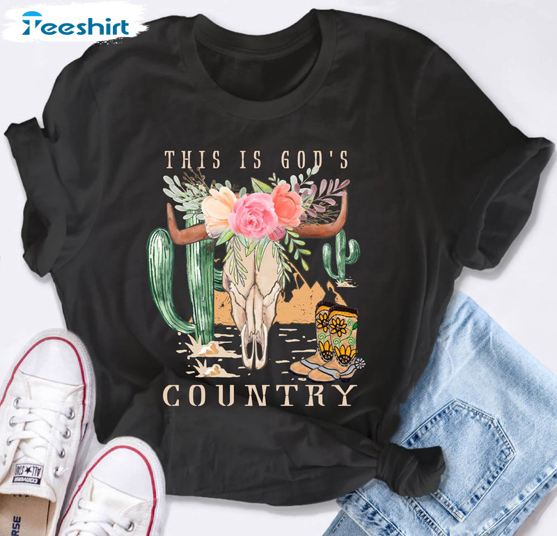 This Is God's Country Trendy Shirt, Floral Cow Skull Unisex T-shirt Short Sleeve