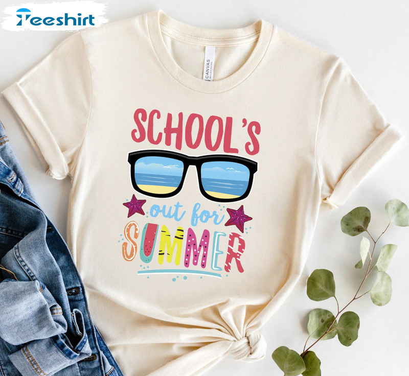 Schools Out For Summer Cute Shirt, Last Day Of School Sweater Unisex T-shirt