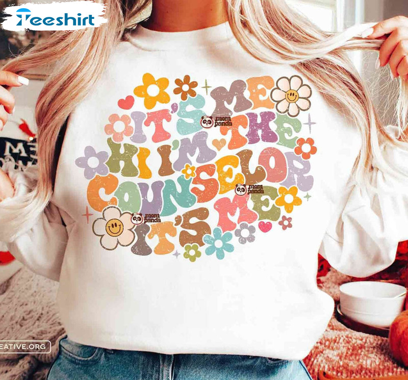 Retro It's Me Hi I'm The Counselor Shirt, Trendy Floral Short Sleeve Sweatshirt