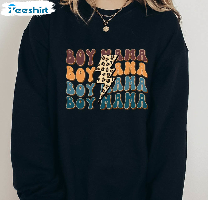 Boy Mom Sweatshirt, Groovy Boy Mama Unisex Hoodie Crewneck