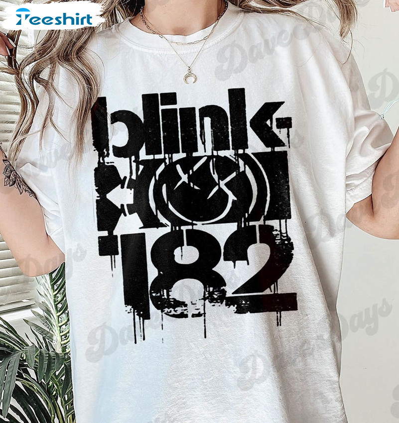 Blink 182 Shirt, Blink 182 Band Short Sleeve Unisex Hoodie