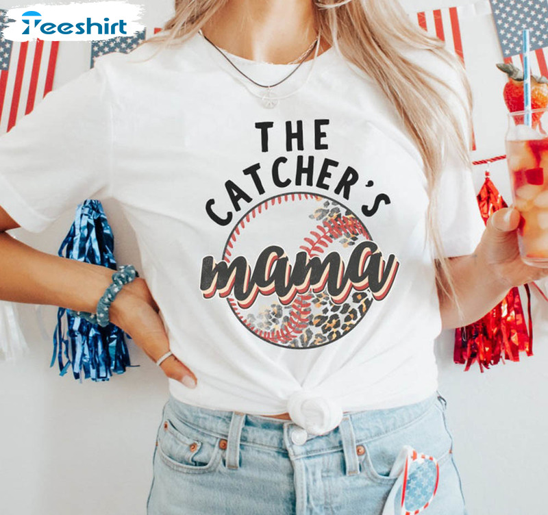 Baseball Mama Trendy Shirt, Catcher Mama Short Sleeve Unisex T-shirt