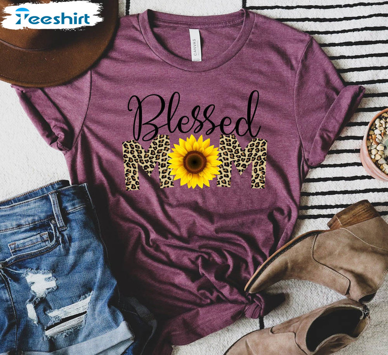 Blessed Mom Vintage Shirt, Happy Mothers Day Short Sleeve Unisex Hoodie