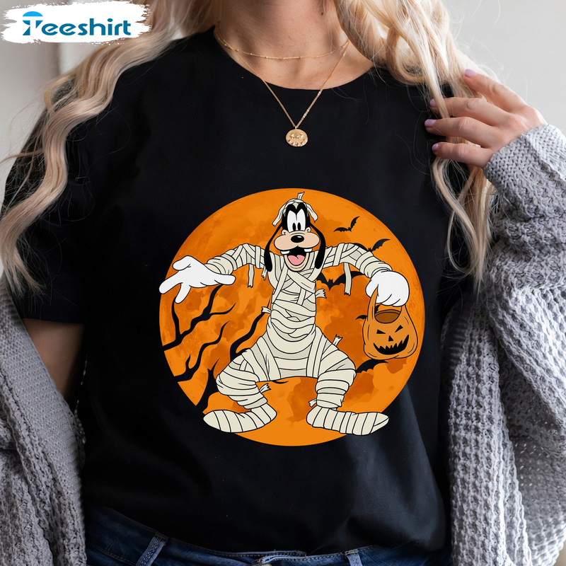 Goofy Mummy Shirt, Disneyland Trip Long Sleeve, Funny Pumpkin Halloween Hoodie Trending Design