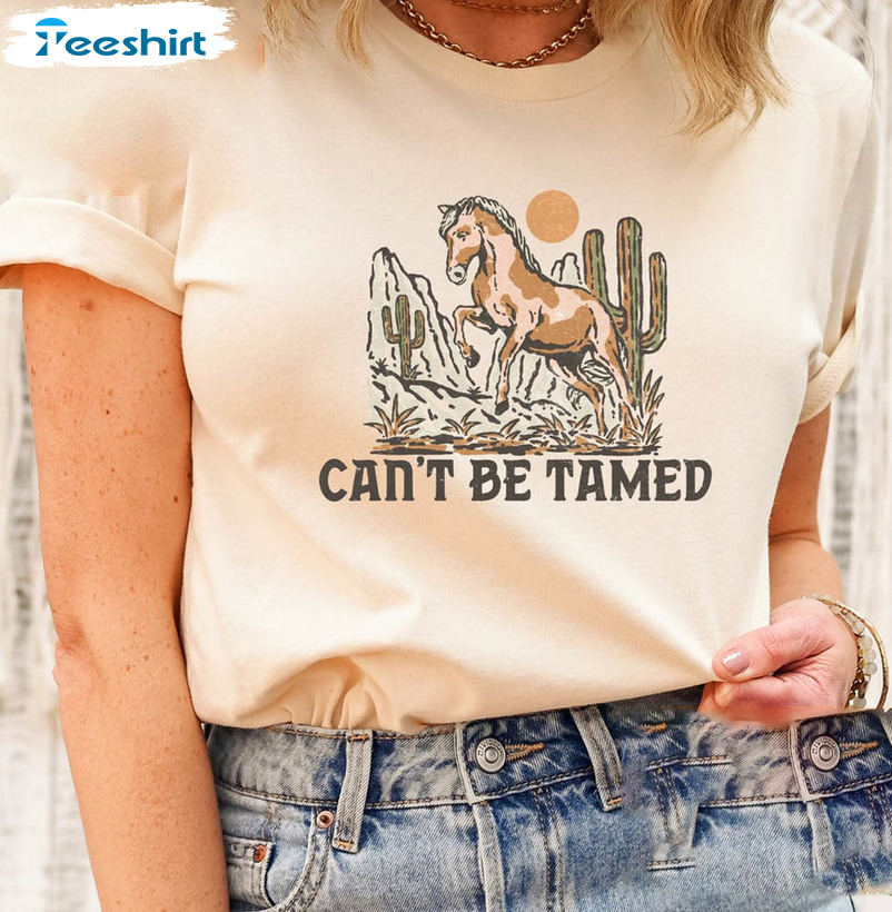 Longhorn Skull Western Cowboy Cant Be Tamed Shirt