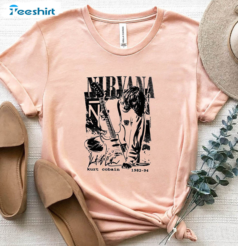 Nirvana Kurt Cobain In Concert Rock Music Shirt