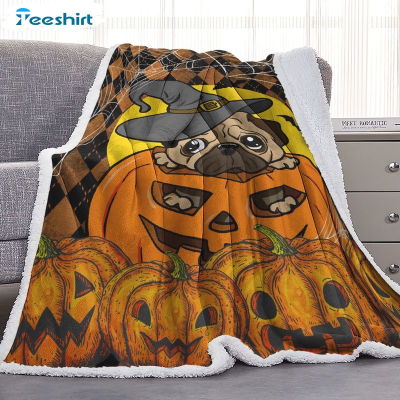 Cute Pug Dog And Pumpkin Blanket, Funny Halloween Pumpkin Super Soft Cozy Warm Blanket For Couch Chair Bed Sofa Office