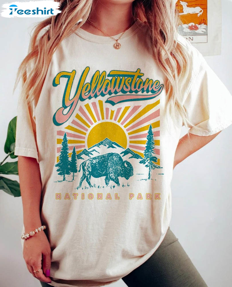 Vintage Yellowstone Shirt, Yellowstone National Park Crewneck Unisex Hoodie