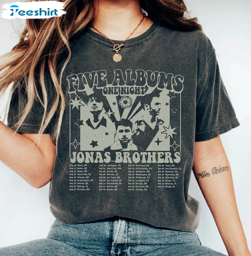 Jonas Brothers Vintage Music Shirt, Five Albums One Night Short Sleeve Crewneck